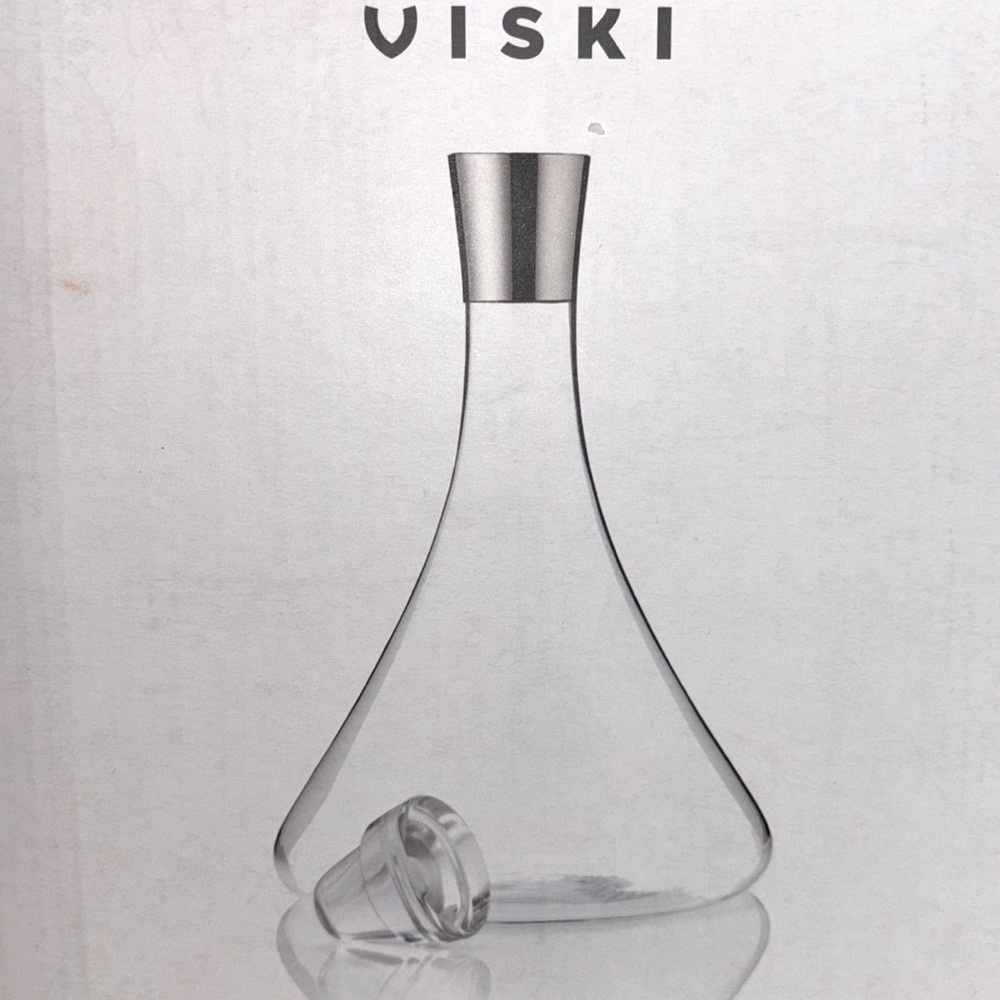 NEW Viski Liquor Wine Decanter with chrome band glass stopper holds 60 oz - Picture 2 of 7